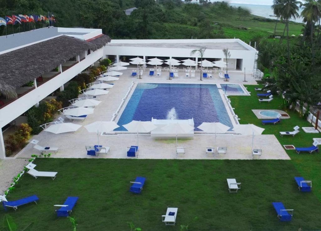 Oasi Encantada - Beach Resort Barahona Екстер'єр фото