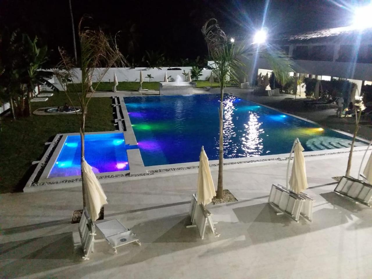 Oasi Encantada - Beach Resort Barahona Екстер'єр фото