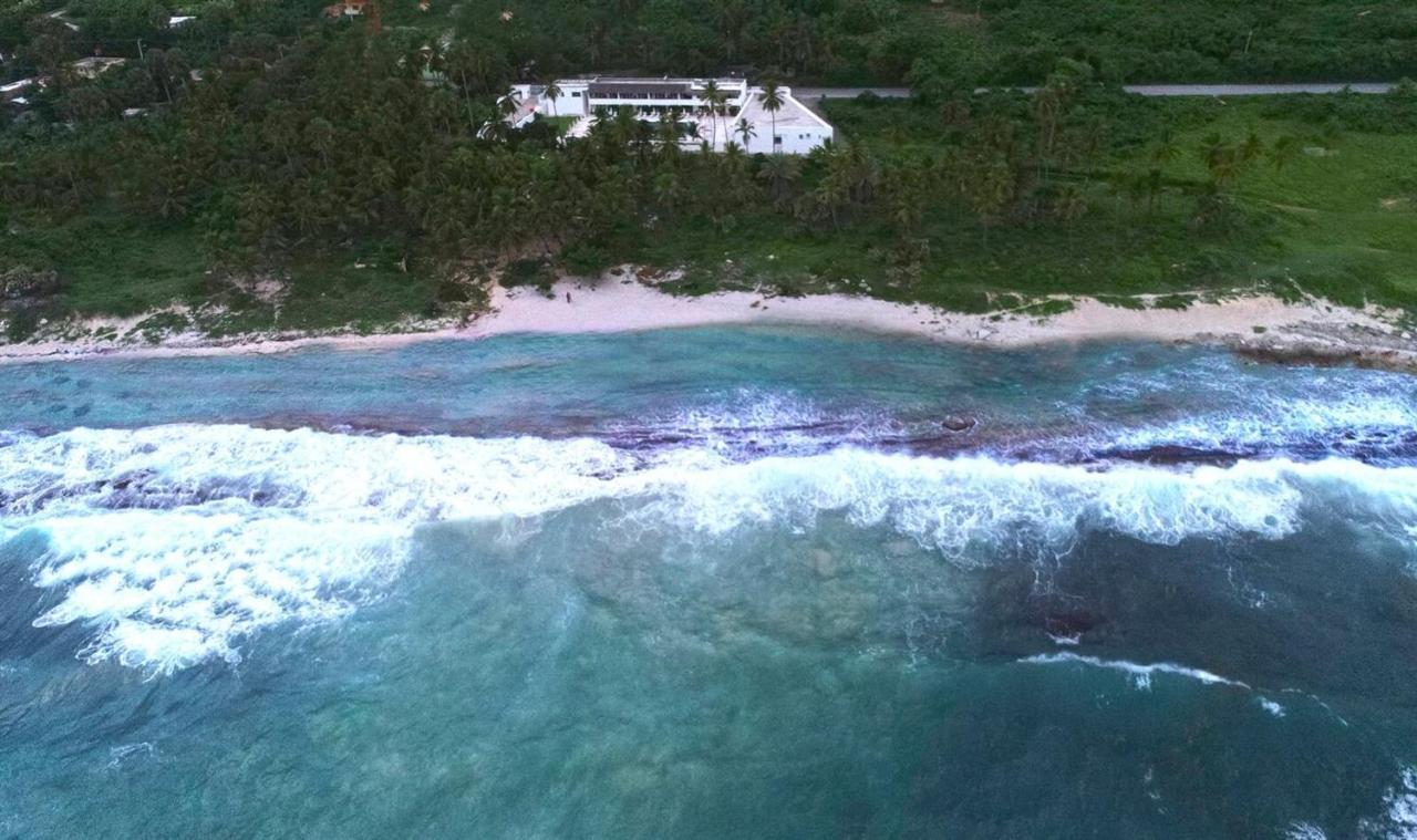 Oasi Encantada - Beach Resort Barahona Екстер'єр фото
